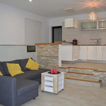 Holiday home Casa Alba Nazaret