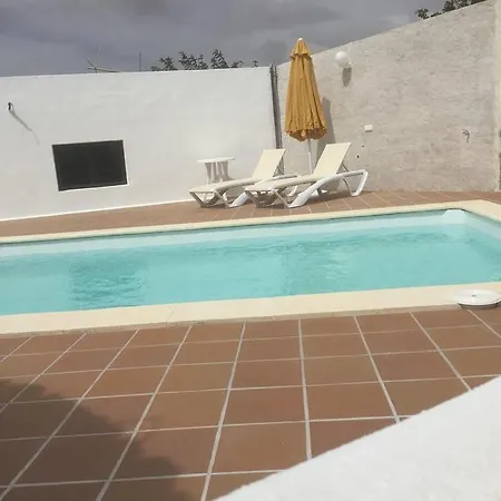 Casa Alba Holiday home Nazaret